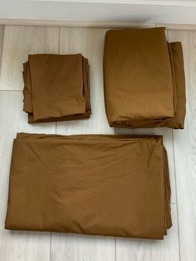 Restoration Hardware Burnt Caramel King Percale Duvet Cover and King sheets